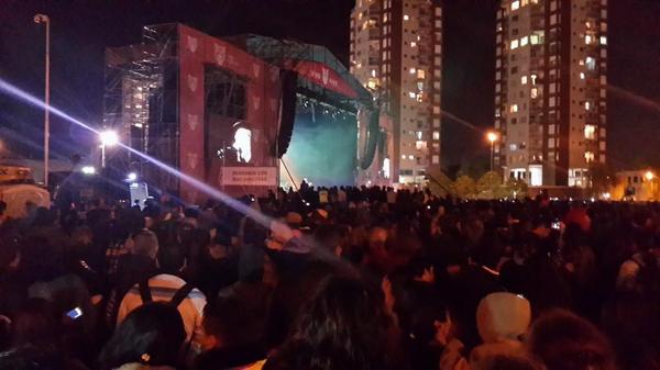 mi hijo no entiende como se todas las canciones de sabina.  me pinto el cuarentazo #SabinaEnTigre