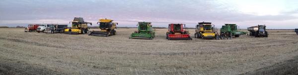 jsfbulls's tweet photo. @westernproducer #harvest14 Maidstone arena silver lake regional park donation land http://t.co/W4MUUh4a9I