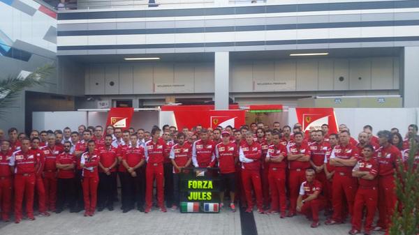 FredericFerret's tweet photo. Aujourd'hui c est Grand Prix. L'occasion de penser à @Jules_Bianchi @. A commencer par Ferrari.  #forzajules http://t.co/hOz8jSzWyn