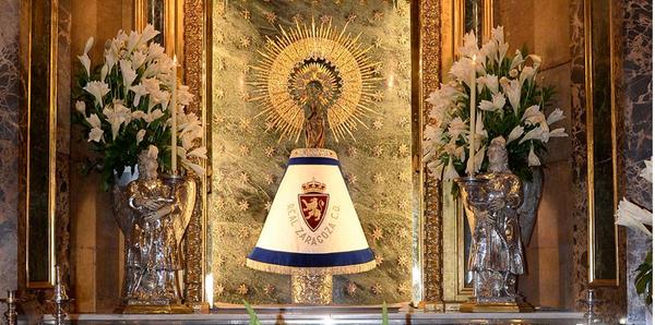 RealZaragoza's tweet photo. Feliz día del Pilar!!! http://t.co/wUOvyptgLM