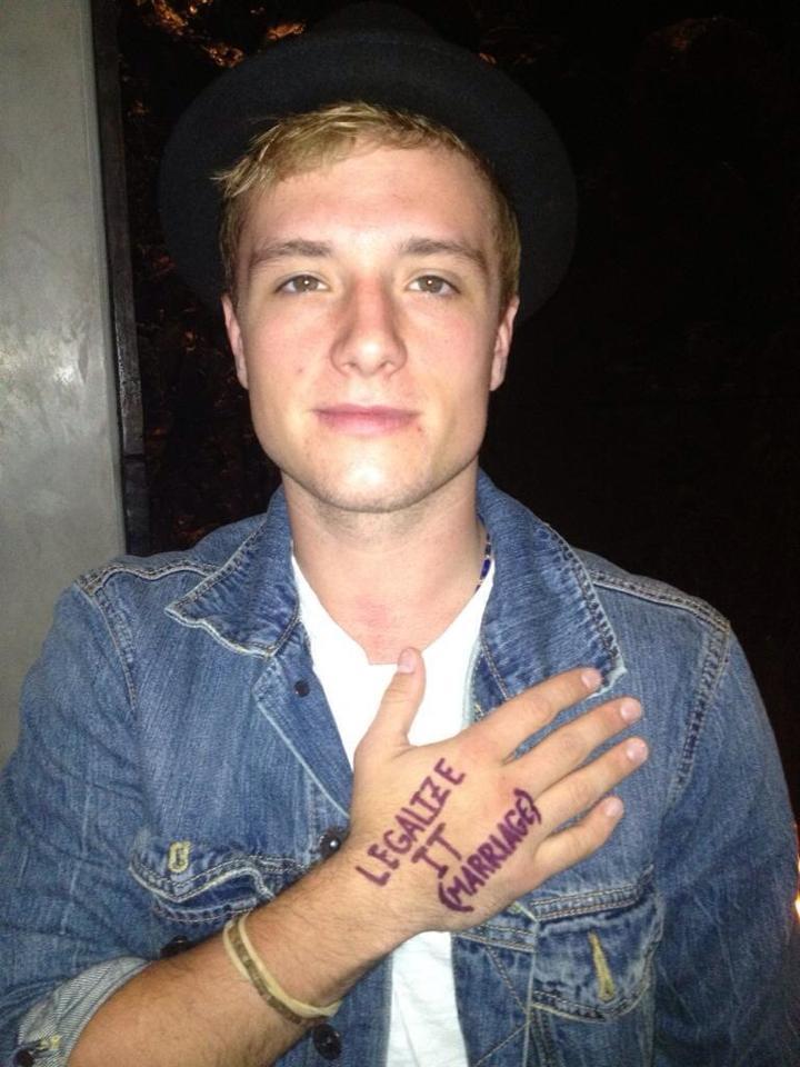 Sorry im late but... Happy Birthday Josh Hutcherson! I LOVE U 