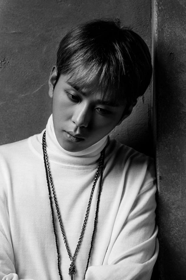 UNlTEDCUBE's tweet photo. #BEAST Special 7th MINI ALBUM 'TIME' Jacket Image #11 #비스트 #TIME http://t.co/01feUU6ejZ