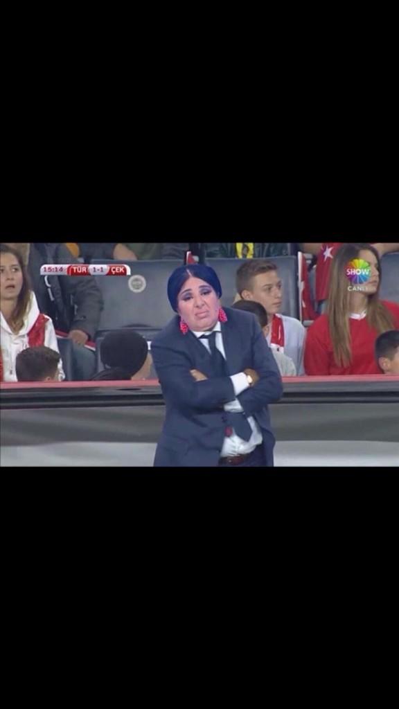 ay_ce's tweet photo. @Zeynep_Atasoy bak bi de bi var:))))) http://t.co/xKZUzexqBj