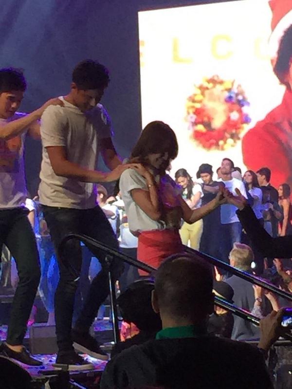 KaDsIligan's tweet photo. KathNiel. 💖👫 #KathNielASAPLiveInLA© http://t.co/OY2ken2Obo