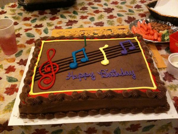 NunziaInsanity's tweet photo. #Jake....#HisCake...21years...will continue at the Bar...Later...Rock with http://t.co/8bMupweqwX #SOI Friends #Vegas http://t.co/1FdzZS77sp