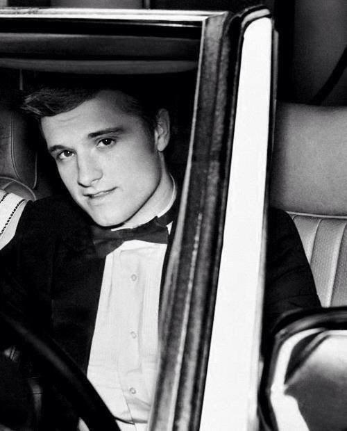 HAPPY BIRTHDAY  Youre the best Josh Hutcherson 