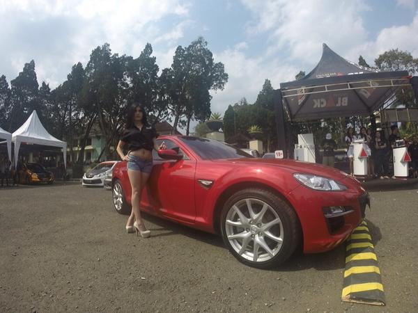 Foto contest dengan model model asal sukabumi..