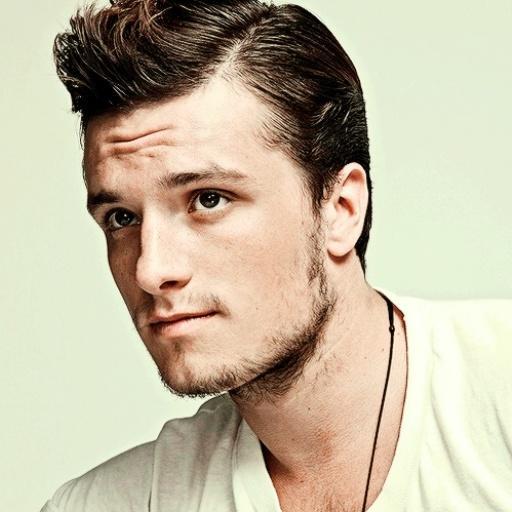 Happy 22nd birthday to my idol Josh Hutcherson, we love you so much Josh!!   