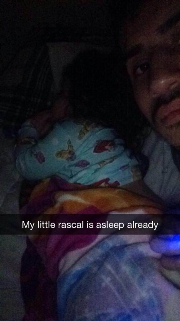 BWASilva5's tweet photo. Jocy decided to sleep with her favorite uncle 😊😊😊 http://t.co/N5l28aVanU