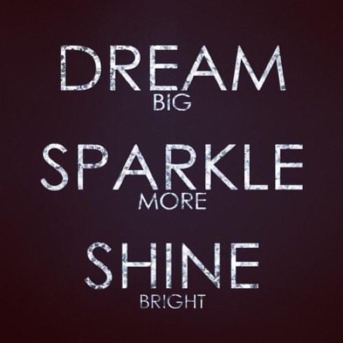 3wks until <a href="/SingLABBS/">LABBS</a> convention!
For all of you taking to the stage: Dream big.Sparkle More.Shine bright. #LABBS14