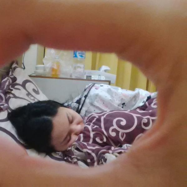 Cepat sembuh ya ibu <a href="/esti_taryana/">esti taryana</a> tercinta yea