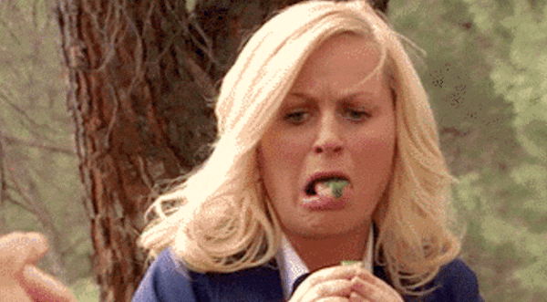 EliteDaily's tweet photo. #NotNom: 16 Thoughts That Go Through A Girl’s Head When She’s Eating Salad: http://t.co/vHNXTro7DR http://t.co/eyX15nQxTW
