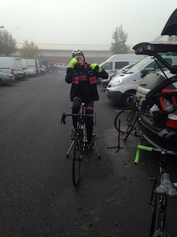 cyclinghackney's tweet photo. Warming up National Trophy -cold and misty proper cross weather http://t.co/SRSPO3cQ0d