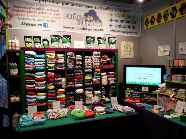 CelebraMalaga's tweet photo. ¡Pañales de todos los colores para tu #bebé en el stand de @CulitosAlgodon en #CelebraMalaga! http://t.co/KHb3yBJIaj