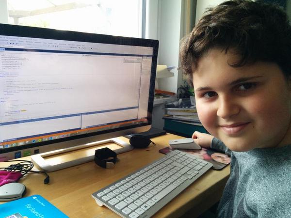 ragnarh's tweet image. My son is writing his first Visual Basic Code based on #antme /@bobstriker @codeorg #HoursOfCode