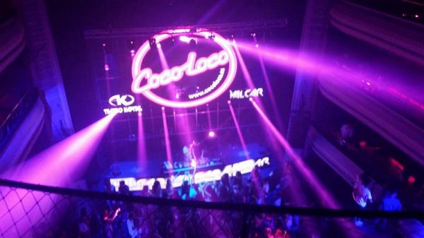 PabloKapiYoung's tweet photo. Menudo fiestón tuvimos con #CocoLoco ayer en #KapitalYoung !!! http://t.co/KU4U4SyLNG