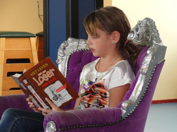 markenburg's tweet image. Er zijn nog meer foto's van de voorleeswedstrijd op de site gezet