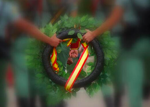 Colmenero's tweet photo. Feliz Día de la Hispanidad y sobre todo, Honor y Gloria a todos aquellos que dieron su vida por España.  #12Octubre http://t.co/gtfD2TuRmj