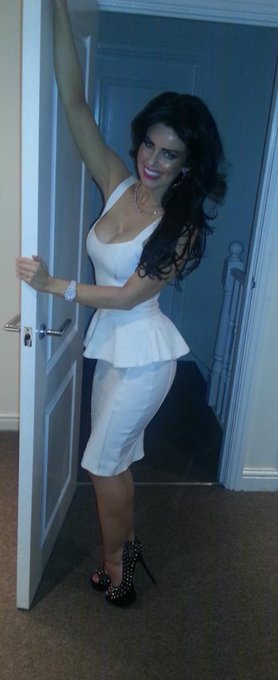 Loved my Birthday night out last night massive thank you @TheMilton_Club @CelebBoutiquePR xxxxx http://t<a href="/tag/newprofilepic"class="tags"><span>#newprofilepic</span></a>