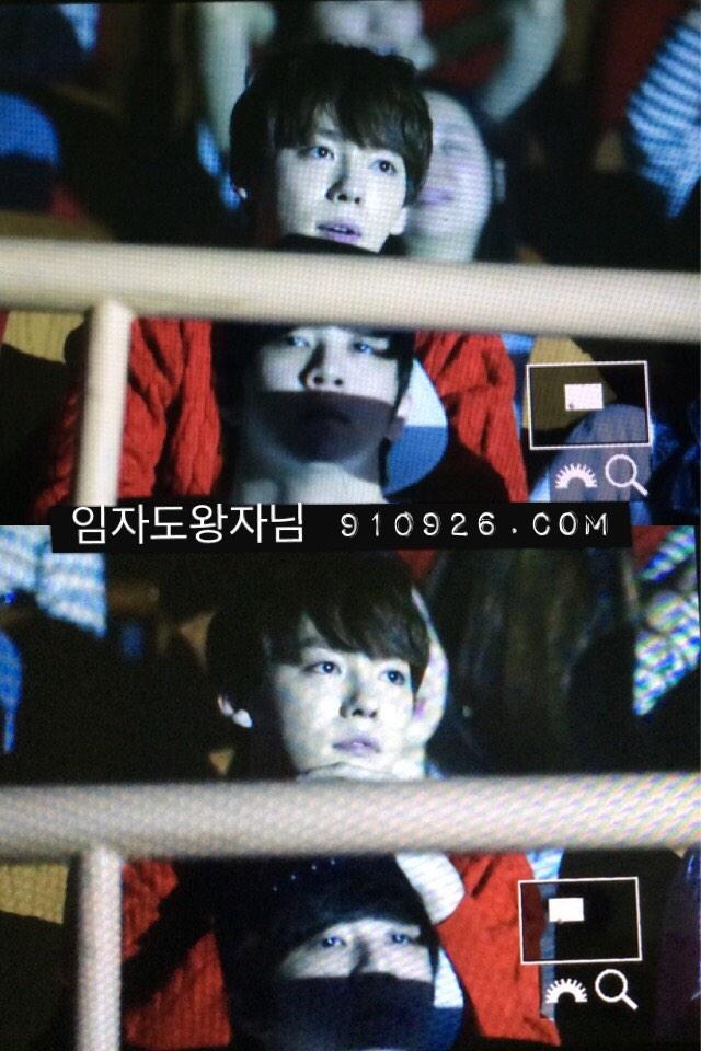 BzvrrjSCcAEFk9n.jpg:large