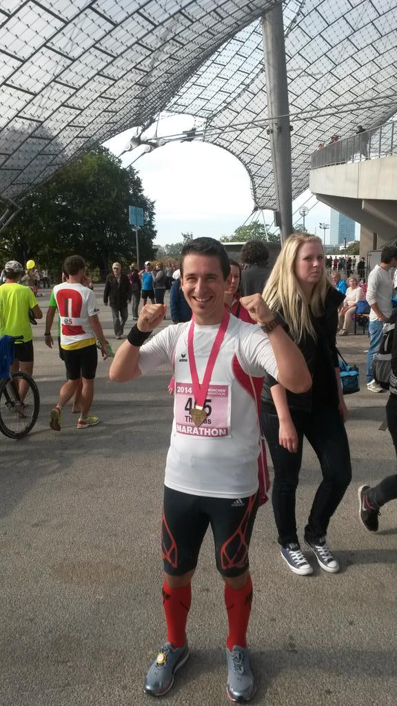 Das war nichts mit Sub 3, trotzdem happy mit neuer Bestzeit 3:13:51 <a href="/timekiller089/">-timekiller-</a> #MuenchenMarathon