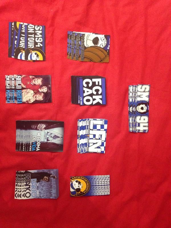 pegatinasfans's tweet photo. Nuevas pegatinas disponibles para cambio. http://t.co/TbXD1UBLjw