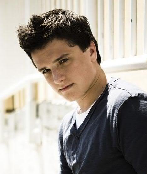 Happy Birthday Josh Hutcherson!!    (one of my favourite picture of u^^)  