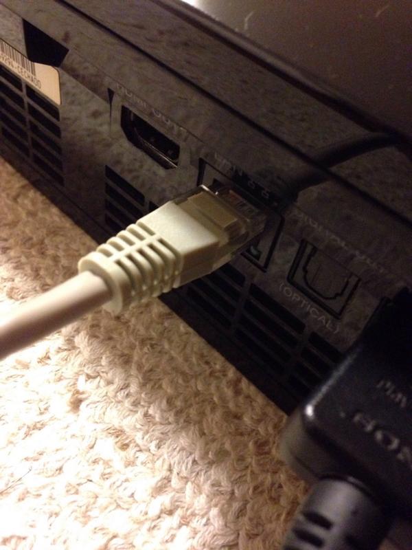 ハナタク Gta5オンラインに入ろうとしたら ロックスターゲームスは現在ご利用できません ってなる方 オンラインに入れない方 今すぐlanケーブルをさして ネットワーク設定で無線から有線に変えてください できるようになります 無線ダメ Http