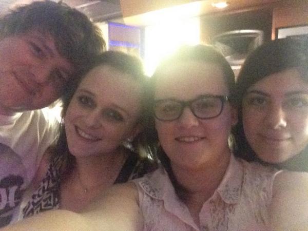 MicaelaWhite's tweet photo. Such an amazing weekend with some really special people 💗💗 Thank you !! @itsBianx @SamWhite1021 http://t.co/NeyyidRNVJ