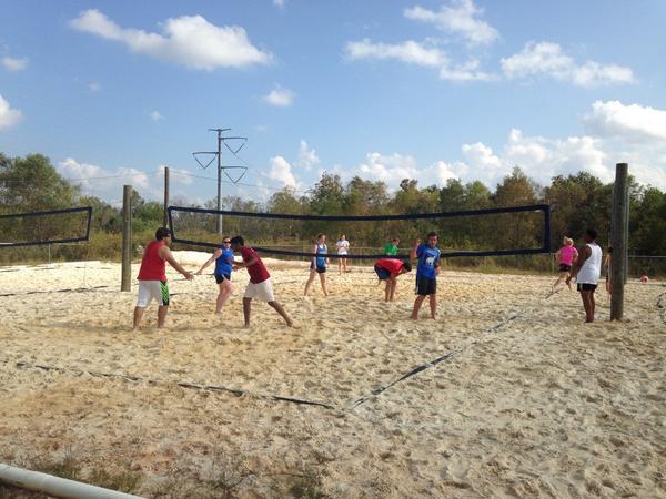 uwgbcm's tweet photo. And look what we're bringing home!!!!!!! #volleyballchamps #confluencecup #confluence2014 http://t.co/ejllJ1dOPs