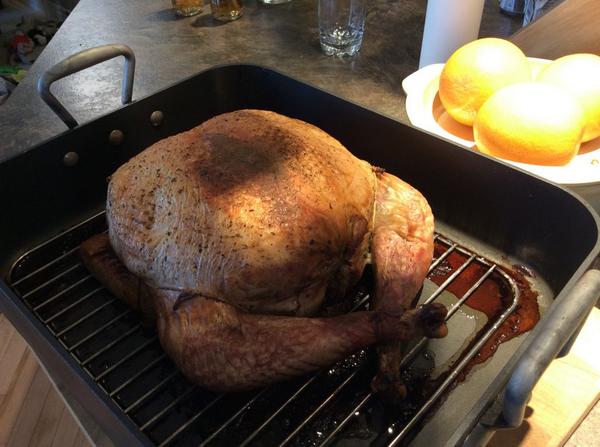 Tayluhtots's tweet photo. Turducken - a glorious poultry perversion http://t.co/J3DsaqEwsg