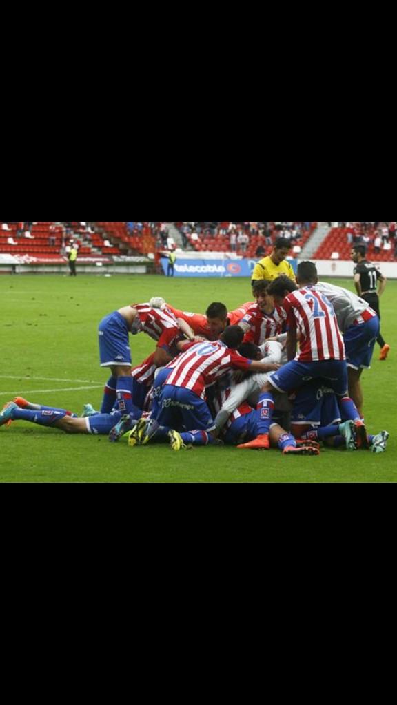 jony2426's tweet photo. Trabajo,sacrificio,humildad,equipo. #Quesigalaracha http://t.co/Md388snFJh
