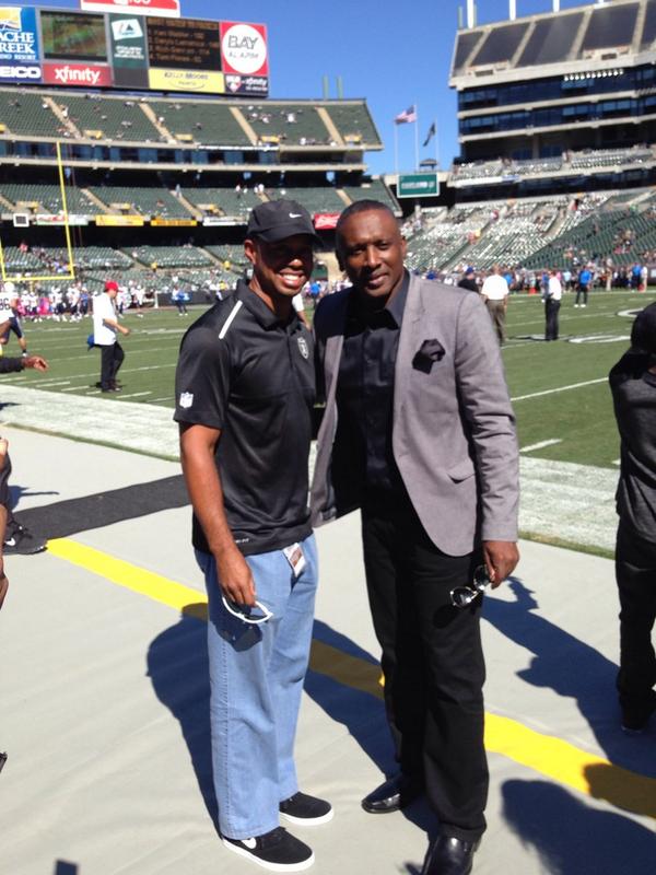 Raiders's tweet photo. Two greats - @tigerwoods and @81timbrown http://t.co/wJKte4hgn0
