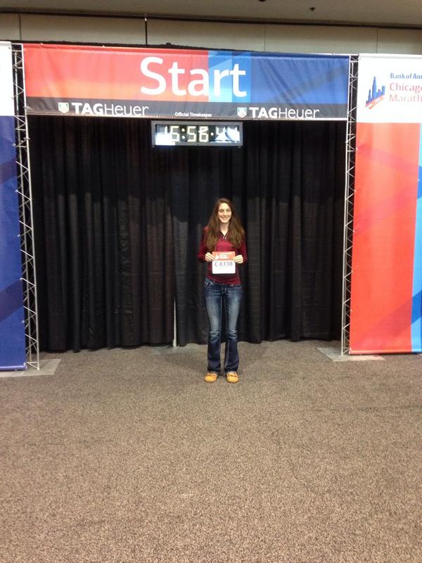 EmilyOren12's tweet photo. Shout out to @Oren_SD for running her first marathon today! #ChiMarathon #runnerbabe http://t.co/Ua7CnsNE0U