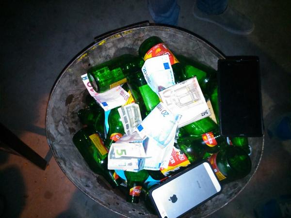 Kachecillo's tweet photo. Aquí de tranquis :D @tomasinxD @danigarciaa21 @DonJoseluisfg @GaleraGar @daviddomnguez2 http://t.co/krYUVz268Y