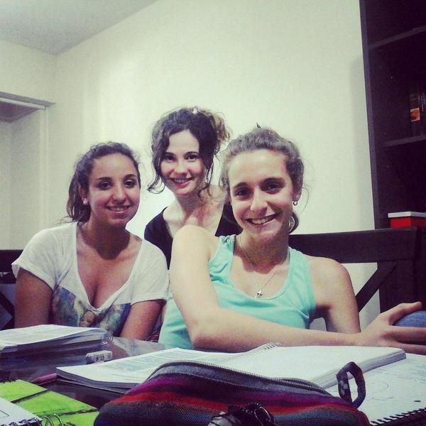 tefisarasqueta's tweet photo. #VamosCheee http://t.co/10JqAs9UYF