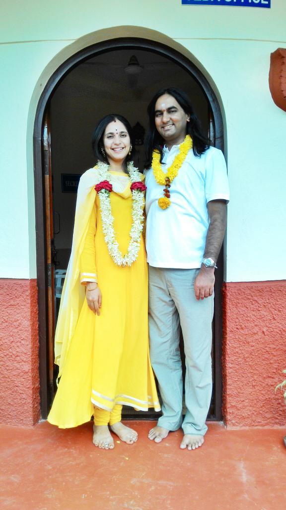 lavishgupta04's tweet photo. "@DineshGhodke: A very happy new year to @AOLSrividya http://t.co/7EulxHELzA"