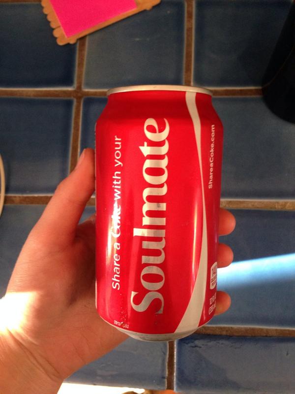 em_gilson's tweet photo. If only Ashton Kutcher was here... http://t.co/kaWy4zMH8H