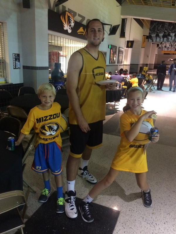 Matt Bayes tweet media