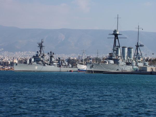 けるちゃ Twitter ನಲ ಲ そういえばギリシャは装甲巡洋艦イェロギオフ アヴェロフと一緒にフレッチャー級駆逐艦も博物館として保存していたりする 91年に退役した駆逐艦ヴェロス 旧 米駆逐艦チャレット Http T Co Gsmozh11ui