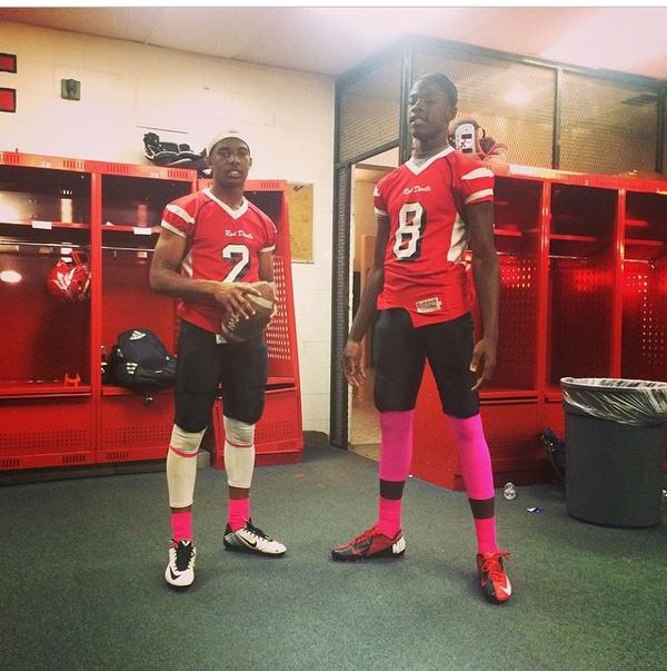 malikhall12's tweet image. 🏈✊💂 
My African Blood Diamomd lol 💯〽️