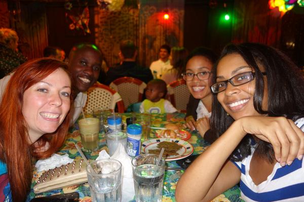 iamlesliesamuel's tweet photo. Got to hang with @CrystalECollins and @MoniqueOJohnson tonight. Good times #mocris http://t.co/66CNss8Imc
