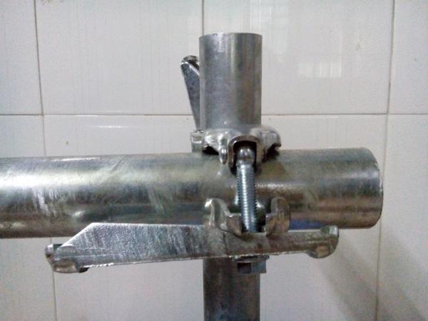 SouthEastC's tweet photo. Swivel Coupler. http://t.co/eqvDpEi7CV