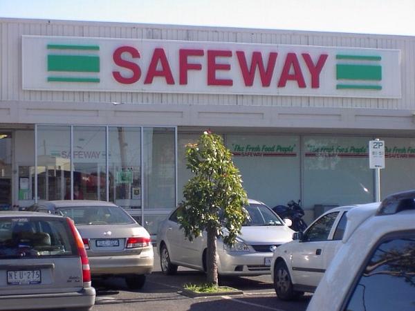 Strauchanside's tweet photo. #SafewayNotWoolworths #victorianpride http://t.co/OMdMfB6UEm