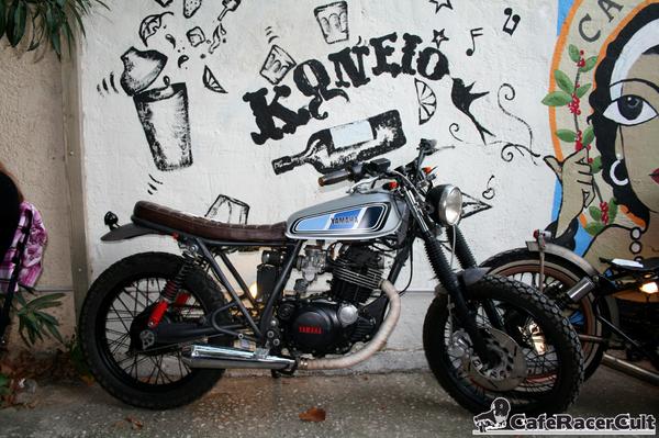 CafeRacerCultgr's tweet photo. CELEBRATES THE ARTS, ALL DAY LONG – ΚΩΝΕΙΟ The Bar
https://t.co/HM6LlcwyEk http://t.co/XehKR1FxcT