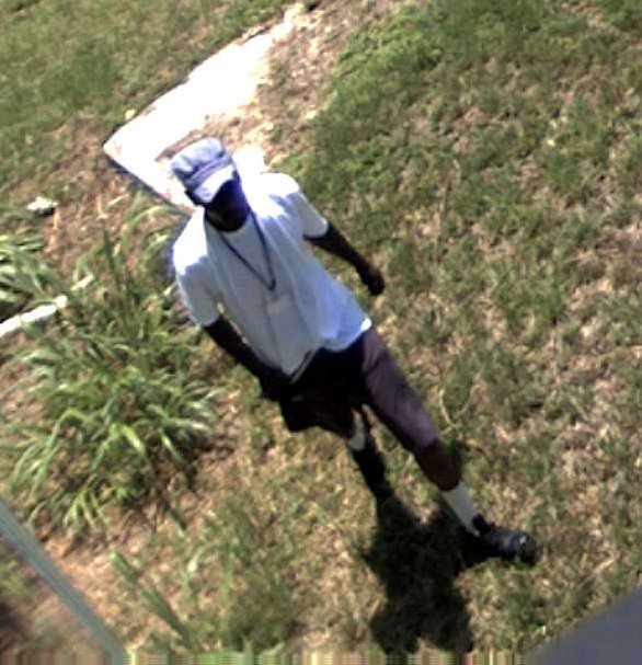 CAPTURED: Escaped inmate located at gas station, Homestead Police say. bit.ly/2qFOWtI https://t.co/y9kTuOGLrI