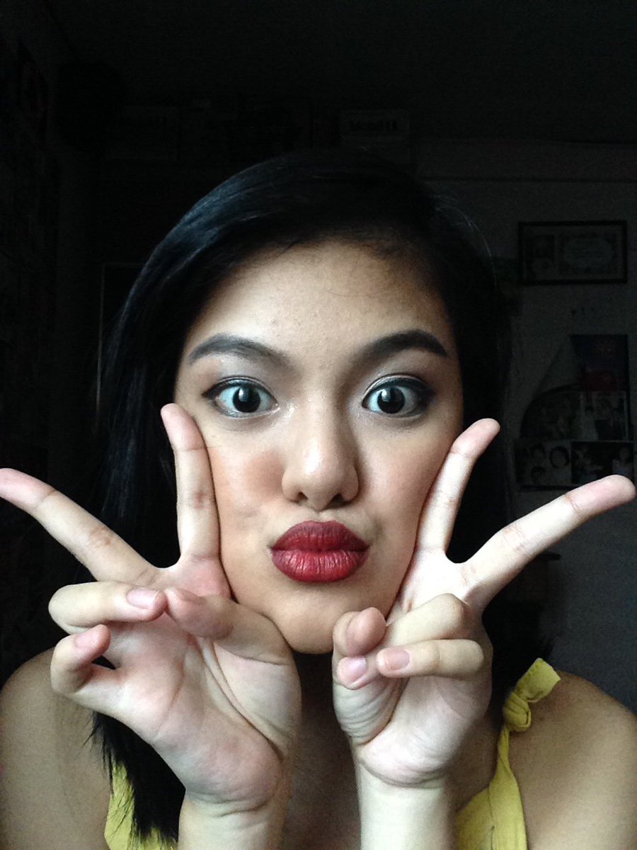 Mrciooo97's tweet photo. sabi ko tara makeup tayo... my model for today @jackyyyrecio 😂❤️ #practicemakeup 😉 https://t.co/0kYG5LFzPI
