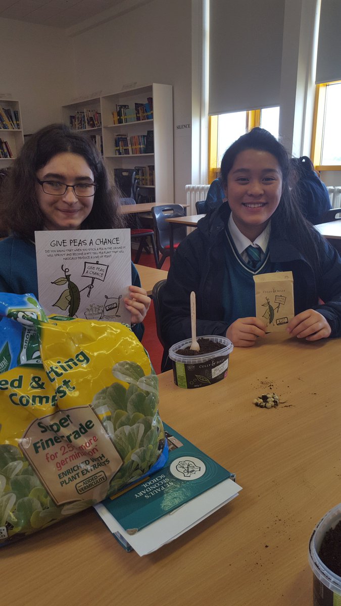 stpaulsg's tweet photo. Ms. Skelly's 1st Year Business Class #Pea144 are very excited about taking part in @cullyandsully Give Peas a Chance #ReciPEAForSuccess https://t.co/Q388hkUQm8