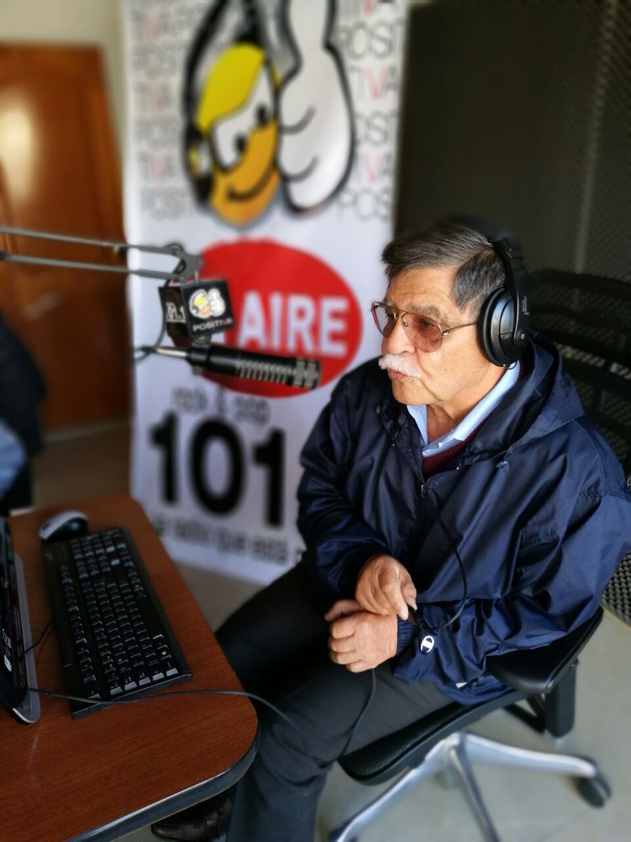 POSITIVAFMRADIO's tweet photo. #Aliare Douglas Velázquez de la empresa @vivamoselcampo  gandor de la etapa de formación @A_Innovacion por la @Ccomerciotunja https://t.co/RDA0Fo8uY0