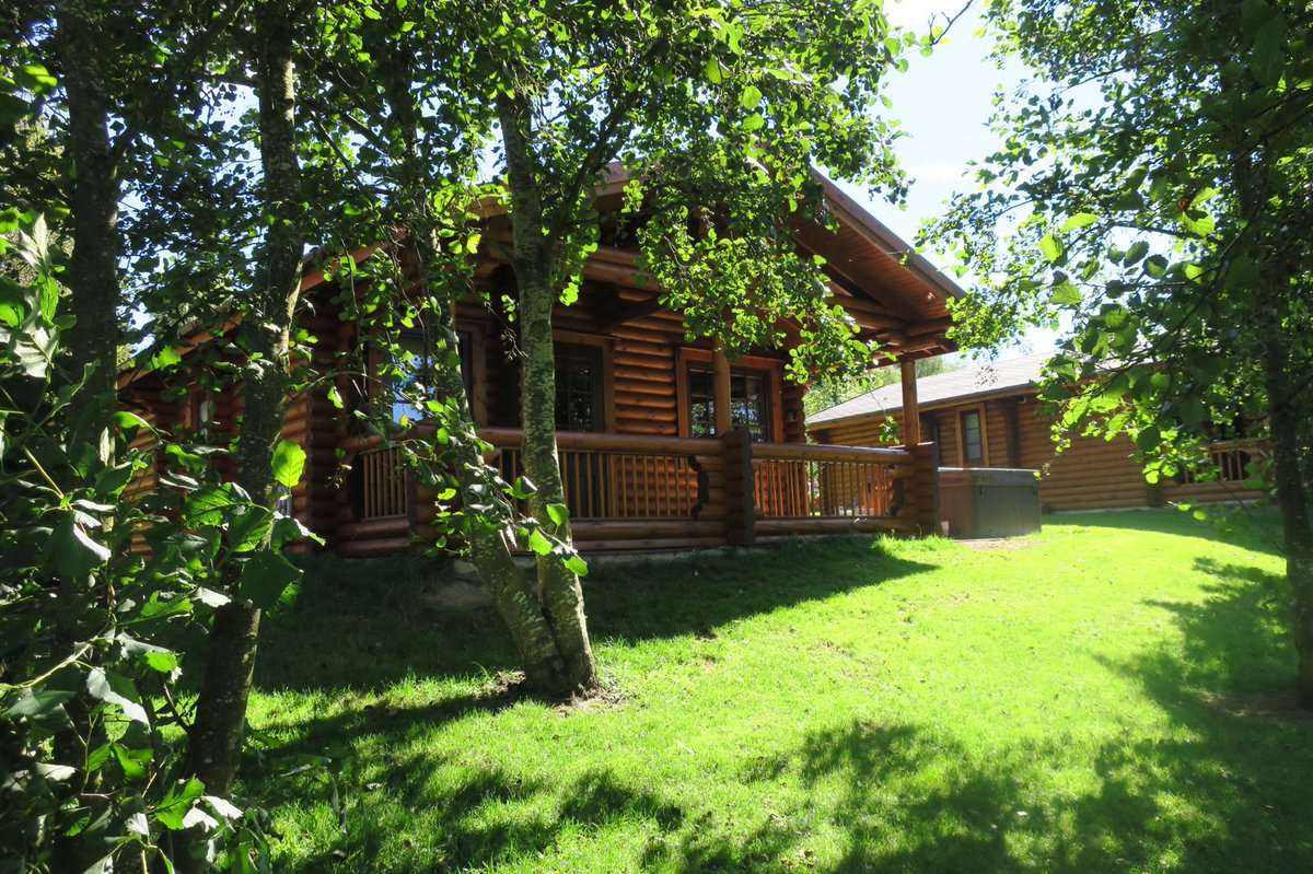 holidays_nland's tweet photo. Fontburn available this weekend £299 if you fancy a #Northumberland break#lastminute#logcabin #dogfriendly #save #cabinbreaks https://t.co/rBJh1CbfIN